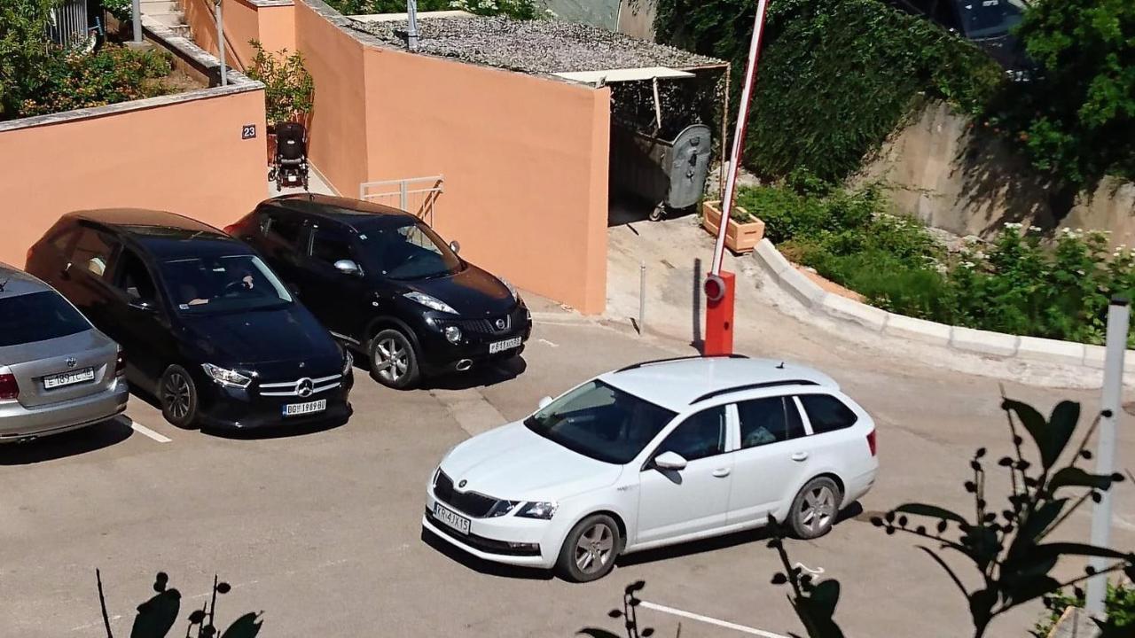 شقة Petrovac Bay Monte المظهر الخارجي الصورة